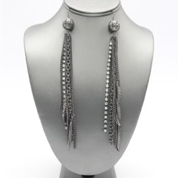 Extra Long Metal Pierced Earrings
(New) - Picture 1 of 2